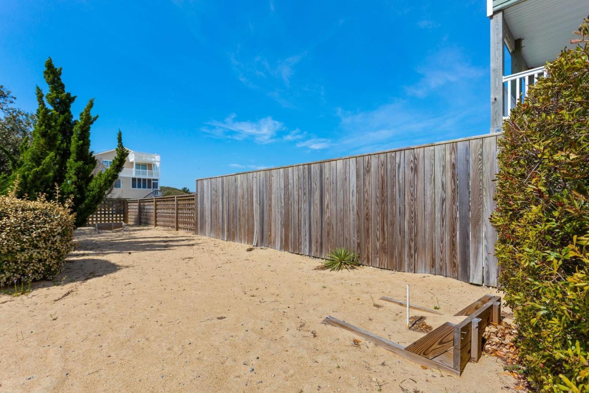 5110 Queen Elizabeths Castle Across From Beach Kill Devil Hills Bagian luar foto